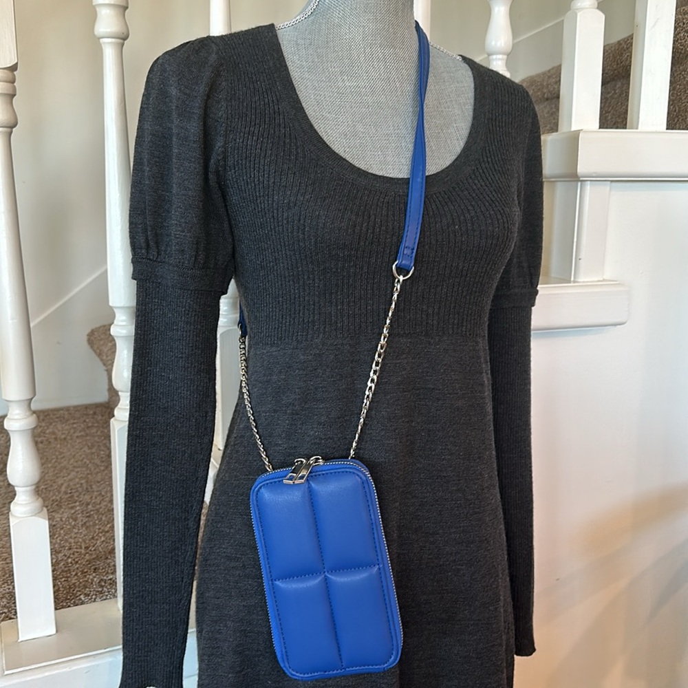 Nwot. Pieces phone and card crossbody